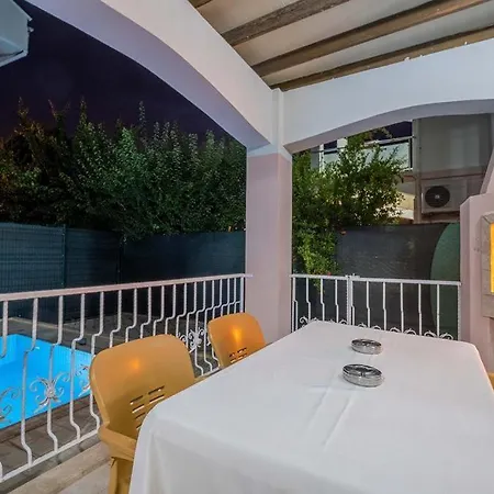Mirvilla Naz2 Villa
